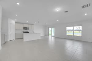 6394 Windwood Way, Port Saint Lucie, FL 34987 - MLS#B26024598