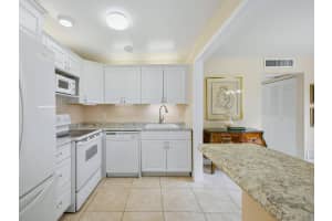154 Tuscany C, Delray Beach, FL 33446, Delray Beach, FL 33446 - MLS#B26024600
