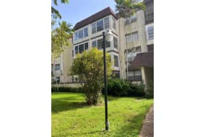 1681 70th Avenue, Plantation, FL 33313 - MLS#B26024608