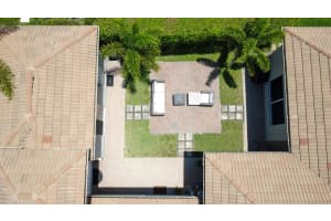 10122 Oak Meadow Lane, Lake Worth, FL 33449 - MLS#B26024630