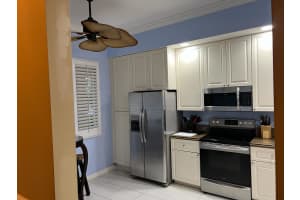 20 W Harbour Isle Dr W W 106, Fort Pierce, FL 34949, Fort Pierce, FL 34949 - MLS#B26024640