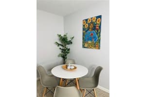 316 SW 15th St Apt 4, Fort Lauderdale, FL 33315, - MLS#B26024694