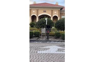 201 116th Avenue, Pembroke Pines, FL 33025 - MLS#B26024714