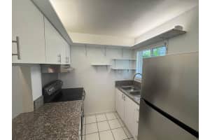 1100 Lake Drive, Lantana, FL 33462 - MLS#B26024752
