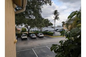 1045 Lake Shore Dr APT 202, West Palm Beach, FL 33403, - MLS#B26024791