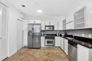 1617 Flagler Drive, West Palm Beach, FL 33407 - MLS#B26024824