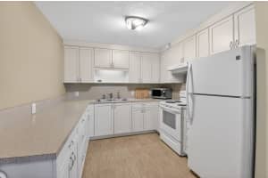 2047 Newcastle C, Boca Raton, FL 33434, Boca Raton, FL 33434 - MLS#B26024829