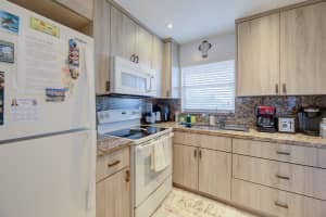 6850 Royal Palm Boulevard, Margate, FL 33063 - MLS#B26024863