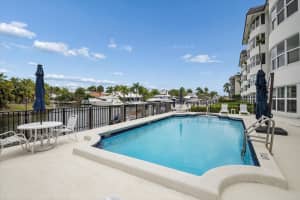 5100 Bayview Drive, Fort Lauderdale, FL 33308 - MLS#B26024866