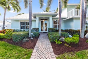 490 Mars Way, Juno Beach, FL 33408 - MLS#B26024884