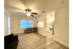 828 17th Avenue, Fort Lauderdale, FL 33304 - MLS#B26024899