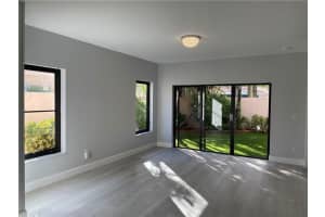 692 158th Terrace, Pembroke Pines, FL 33027 - MLS#B26024933
