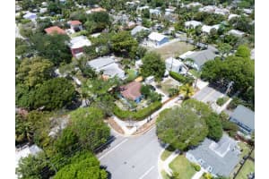 1915 Lake Avenue, West Palm Beach, FL 33401 - MLS#B26024985