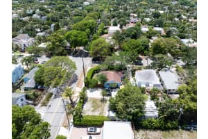 1915 Lake Avenue, West Palm Beach, FL 33401 - MLS#B26024985
