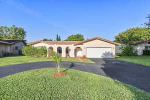 4020 113th Avenue, Coral Springs, FL 33065 - MLS#B26025012