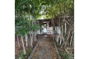 1734 38th Street, Oakland Park, FL 33334 Sold 05/06/26