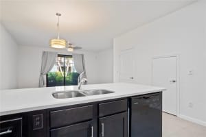4210 Dixie Highway, Oakland Park, FL 33334 - MLS#B26025019