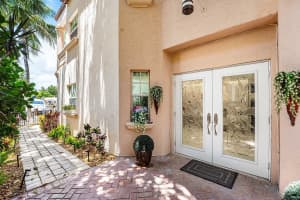 19 Hendricks Isle, Fort Lauderdale, FL 33301 - MLS#B26025023