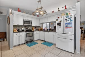 5028 11th Way, Deerfield Beach, FL 33064 - MLS#B26025048