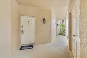 8228 Mulligan Circle, Port Saint Lucie, FL 34986 - MLS#B26025051