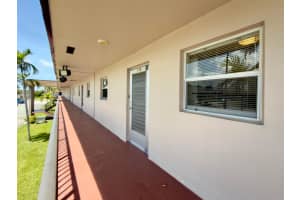 200 Bonnie Boulevard, Palm Springs, FL 33461 - MLS#B26025073