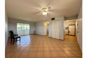 200 Bonnie Boulevard, Palm Springs, FL 33461 - MLS#B26025073