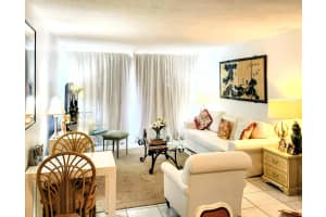 1801 S Flagler Drive 208, West Palm Beach, Fl 33401, West Palm Beach