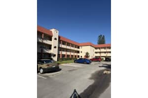 2950 Sunrise Lakes Drive, Sunrise, FL 33322 - MLS#B26025110