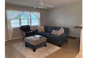 32 Salisbury B, West Palm Beach, FL 33417, West Palm Beach, FL 33417 - MLS#B26025132
