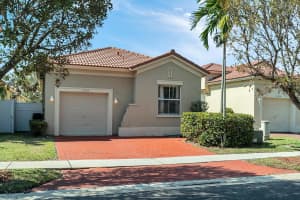 2302 Ne 37th Road, Homestead, Fl 33033, Homestead