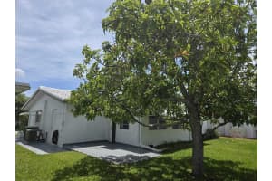 5805 83rd Avenue, Tamarac, FL 33321 - MLS#B26025160