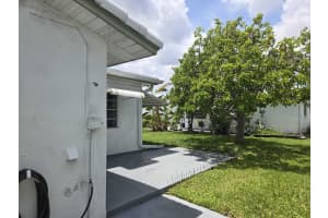 5805 83rd Avenue, Tamarac, FL 33321 - MLS#B26025160