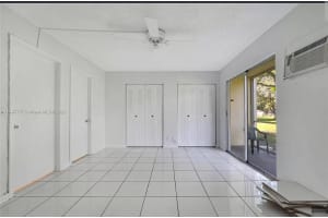100 132nd Way, Pembroke Pines, FL 33027 - MLS#B26025162