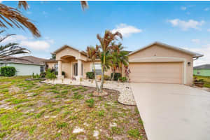 982 Kappa Avenue, Port Saint Lucie, FL 34953 - MLS#B26025176