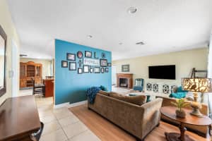 3760 112th Terrace, Coral Springs, FL 33065 - MLS#B26025177