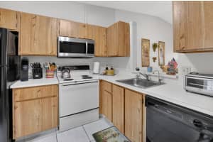 8697 Sunbird Place, Boca Raton, FL 33496 - MLS#B26025180