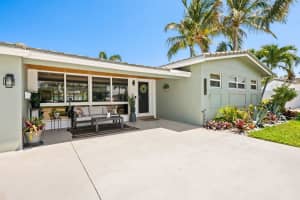 2650 50th Street, Lighthouse Point, FL 33064 - MLS#B26025181