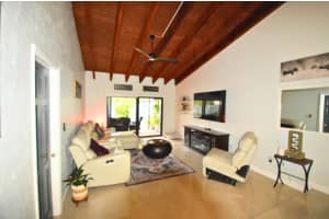 2280 Poinsetta Court, Pembroke Pines, FL 33026 - MLS#B26025204