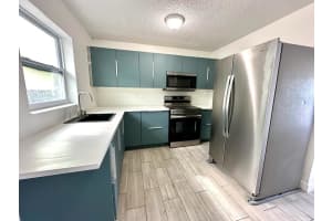 3415 Broadway Avenue 3, West Palm Beach, Fl 33407, West Palm Beach