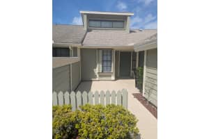 1455 Colchester Circle, Port Saint Lucie, FL 34952 - MLS#B26025207