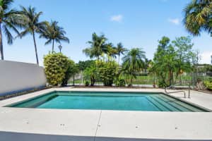 8142 Jolly Harbour Court, Wellington, FL 33414 - MLS#B26025220