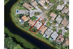 386 Carrington Drive, Weston, FL 33326 - MLS#B26025229