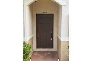 8839 Isles Circle, Tamarac, FL 33321 - MLS#B26025242
