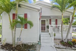 2555 Pga Boulevard, Palm Beach Gardens, FL 33410 - MLS#B26025249