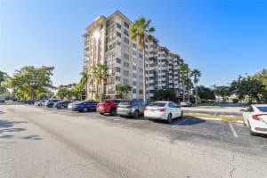 4174 Inverrary Drive, Lauderhill, FL 33319 - MLS#B26025269