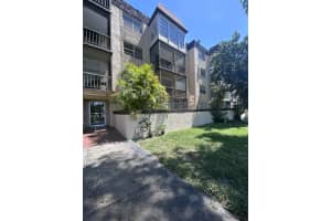 7300 Nw 17th Street 320, Plantation, Fl 33313, Plantation