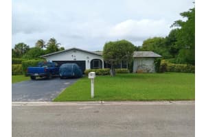 10901 33rd Street, Coral Springs, FL 33065 - MLS#B26025303