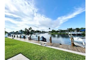 1004 Pine Drive, Pompano Beach, FL 33060 - MLS#B26025326