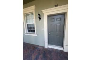 211 Thatch Palm Circle, Jupiter, FL 33458 - MLS#B26025361