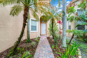 6004 Spring Lake Terrace, Fort Pierce, FL 34951 - MLS#B26025397